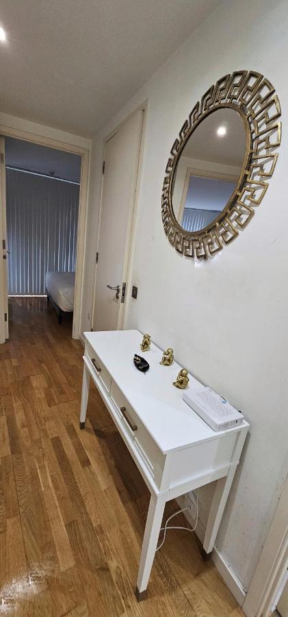 Luxury Apartment In Canary Wharf London Kültér fotó