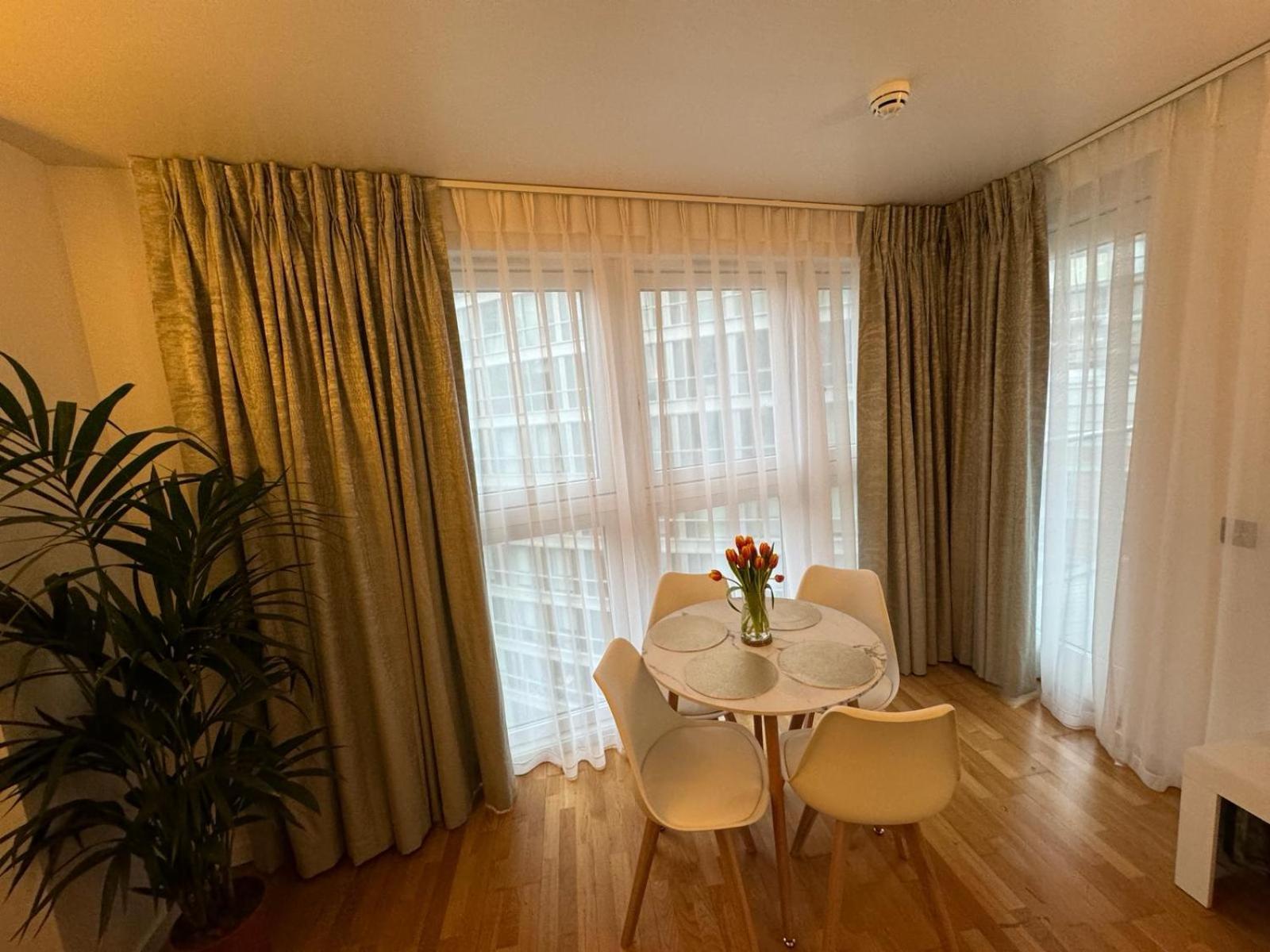Luxury Apartment In Canary Wharf London Kültér fotó